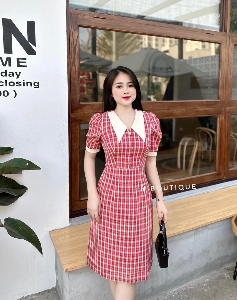 CHÂN VÁY KẺ CARO CHỮ A PHỐI CÚC DÁNG DÀI KẺ XANH - KẺ ĐỎ HÀN QUỐC | Shopee  Việt Nam