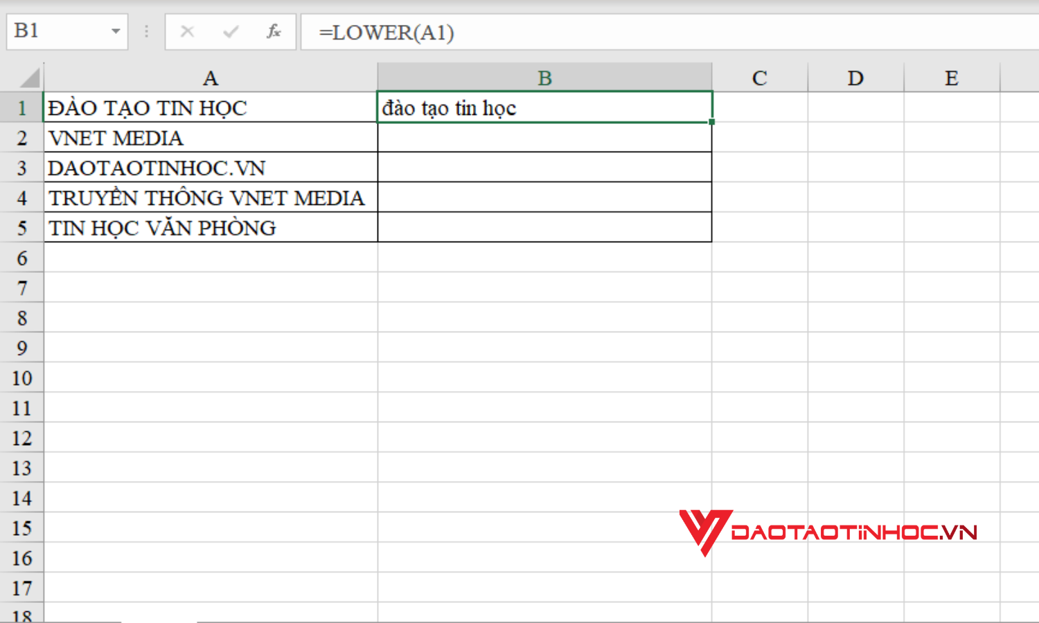 Chuyển chữ hoa thành chữ thường trong Excel bằng hàm LOWER - Bước 2