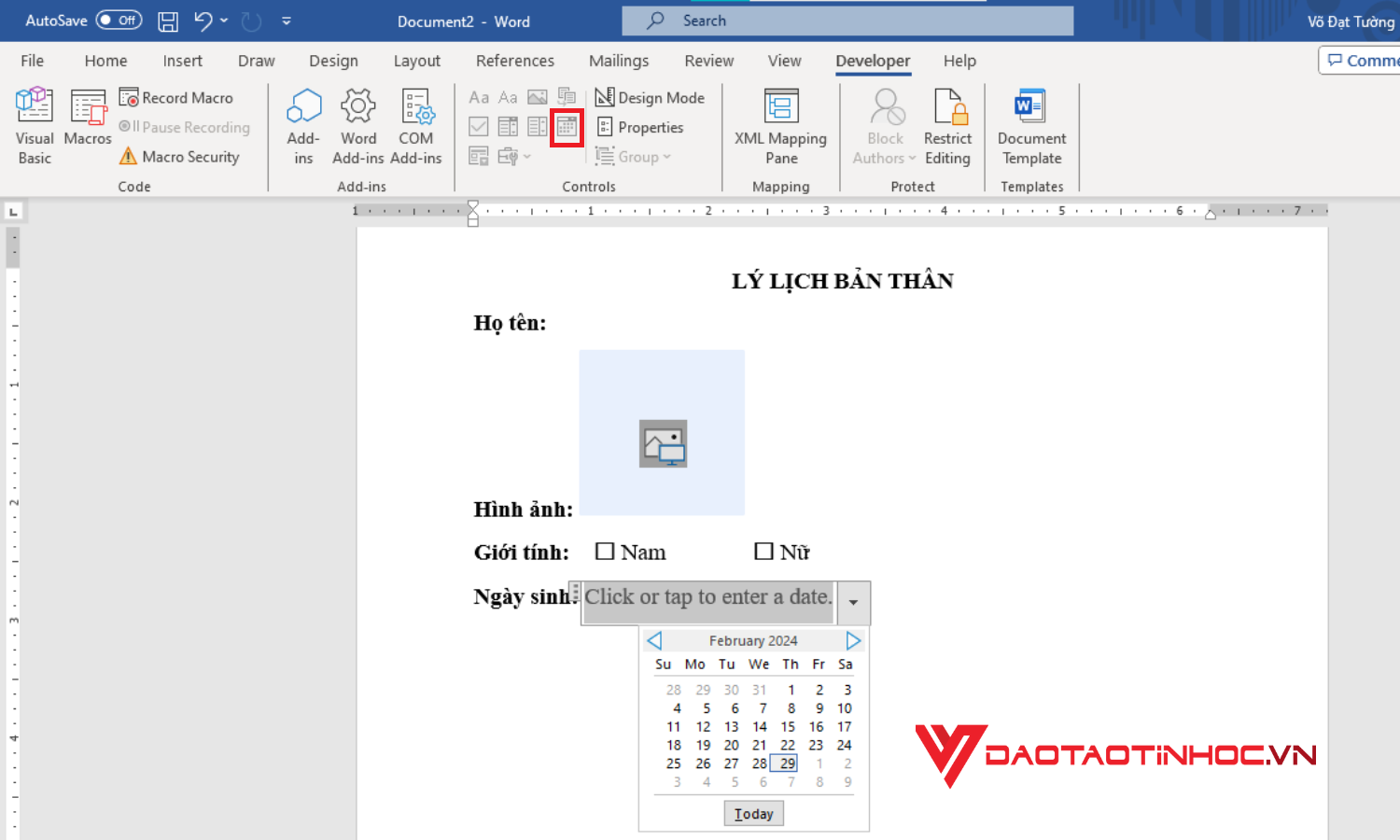 Cách thêm các trường nội dung để tạo form trong Word - Date Picker