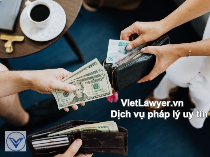 Tiền giả | Người vô ý dùng tiền giả có vi phạm pháp luật?