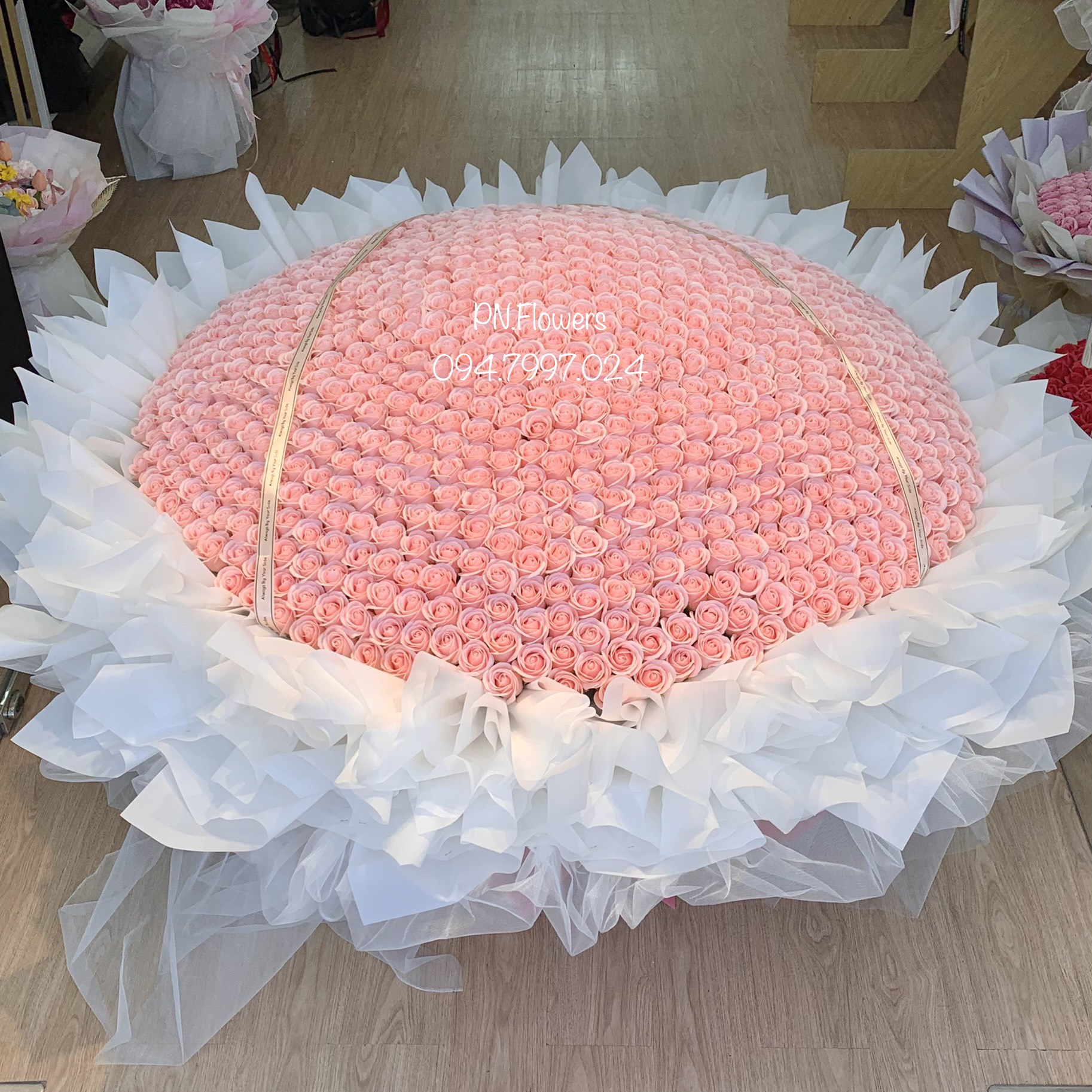 Hoa Sáp 999 Bông Hồng Cam