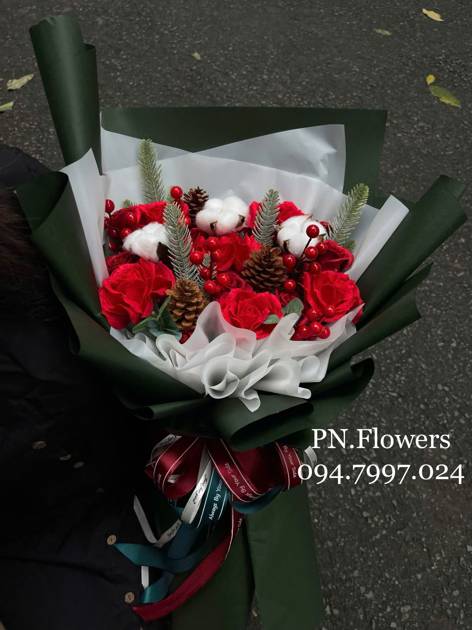 Bó Hoa Sáp Giáng Sinh