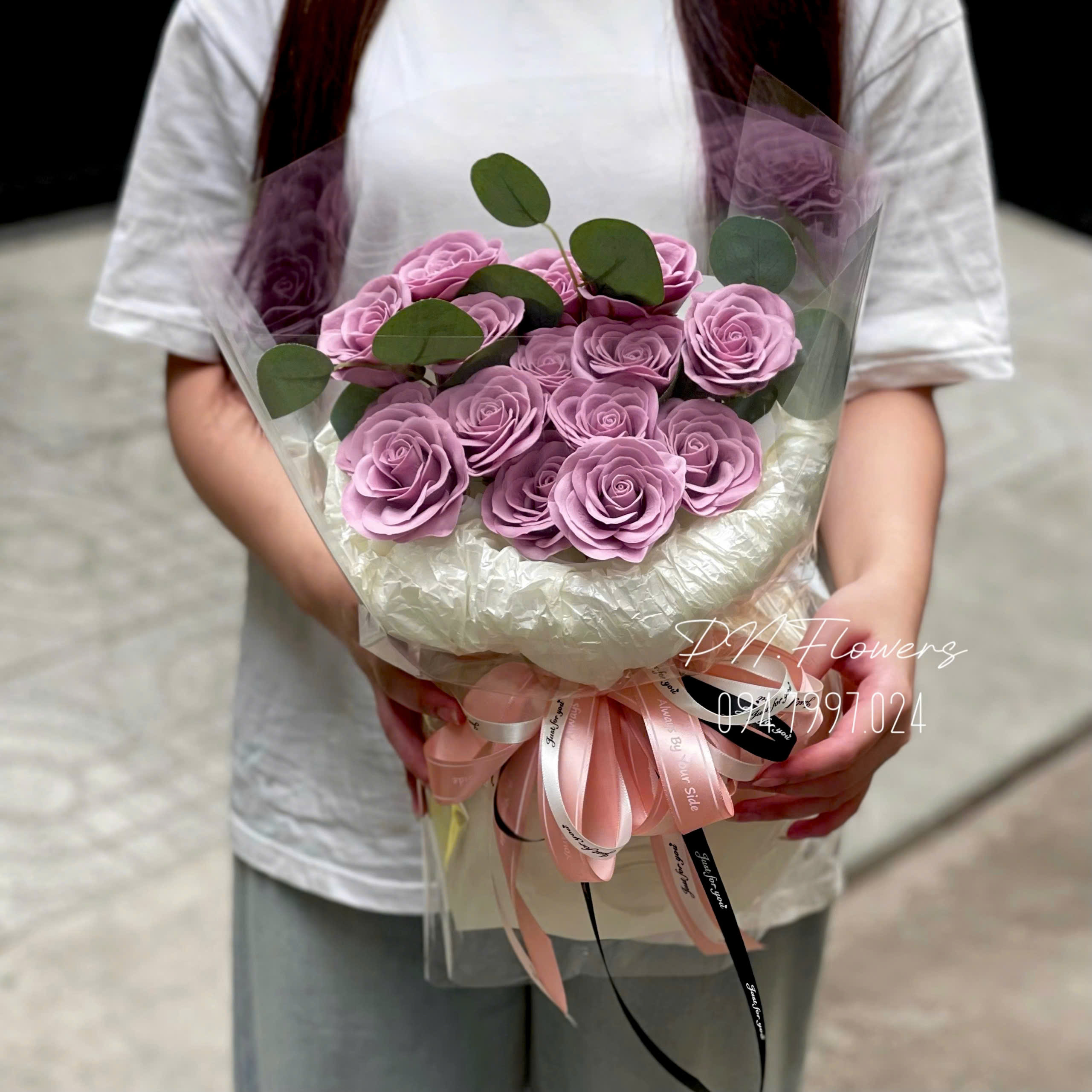 Bó Hoa Sáp 15 Bông Ecudor Hồng Môn