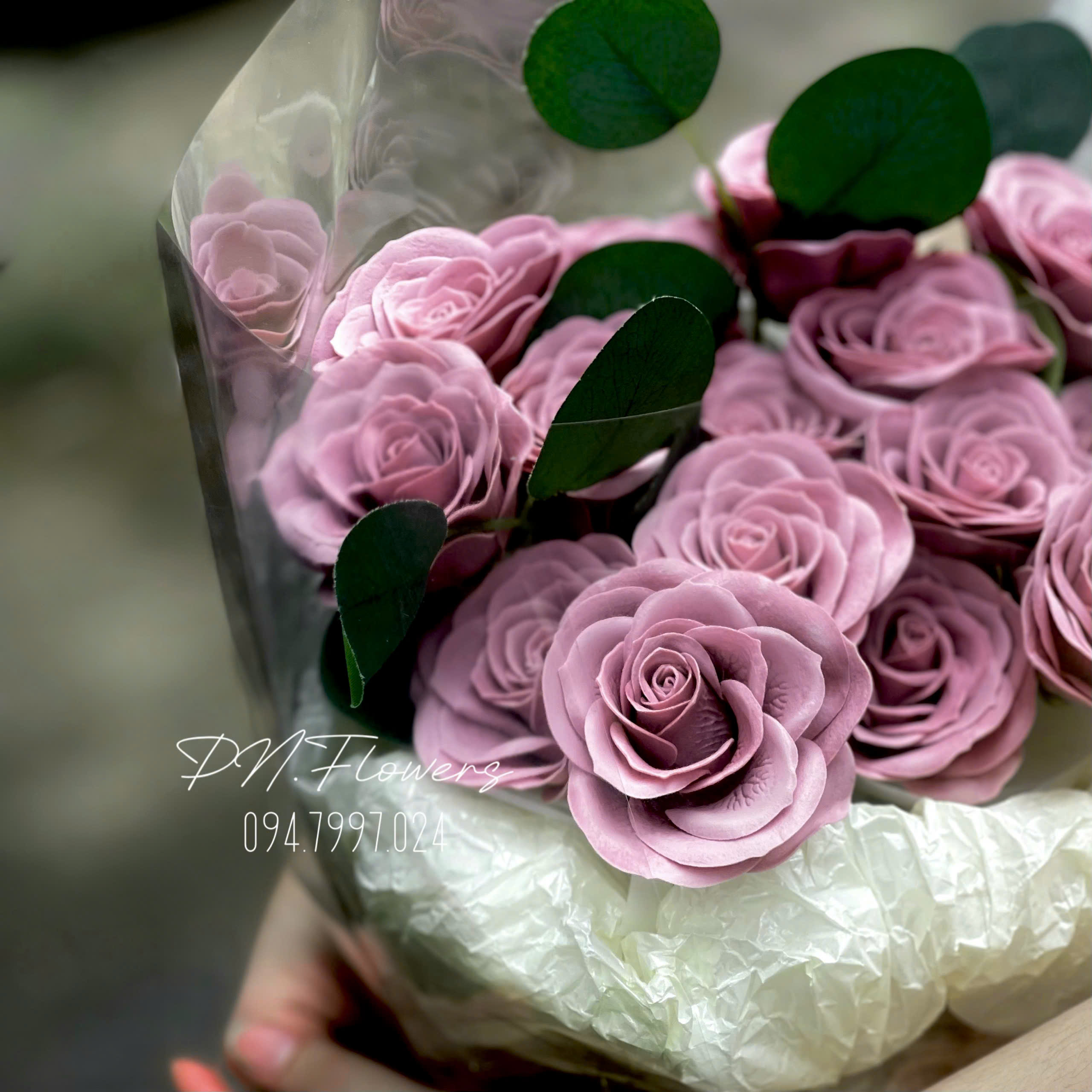 Bó Hoa Sáp 15 Bông Ecudor Hồng Môn