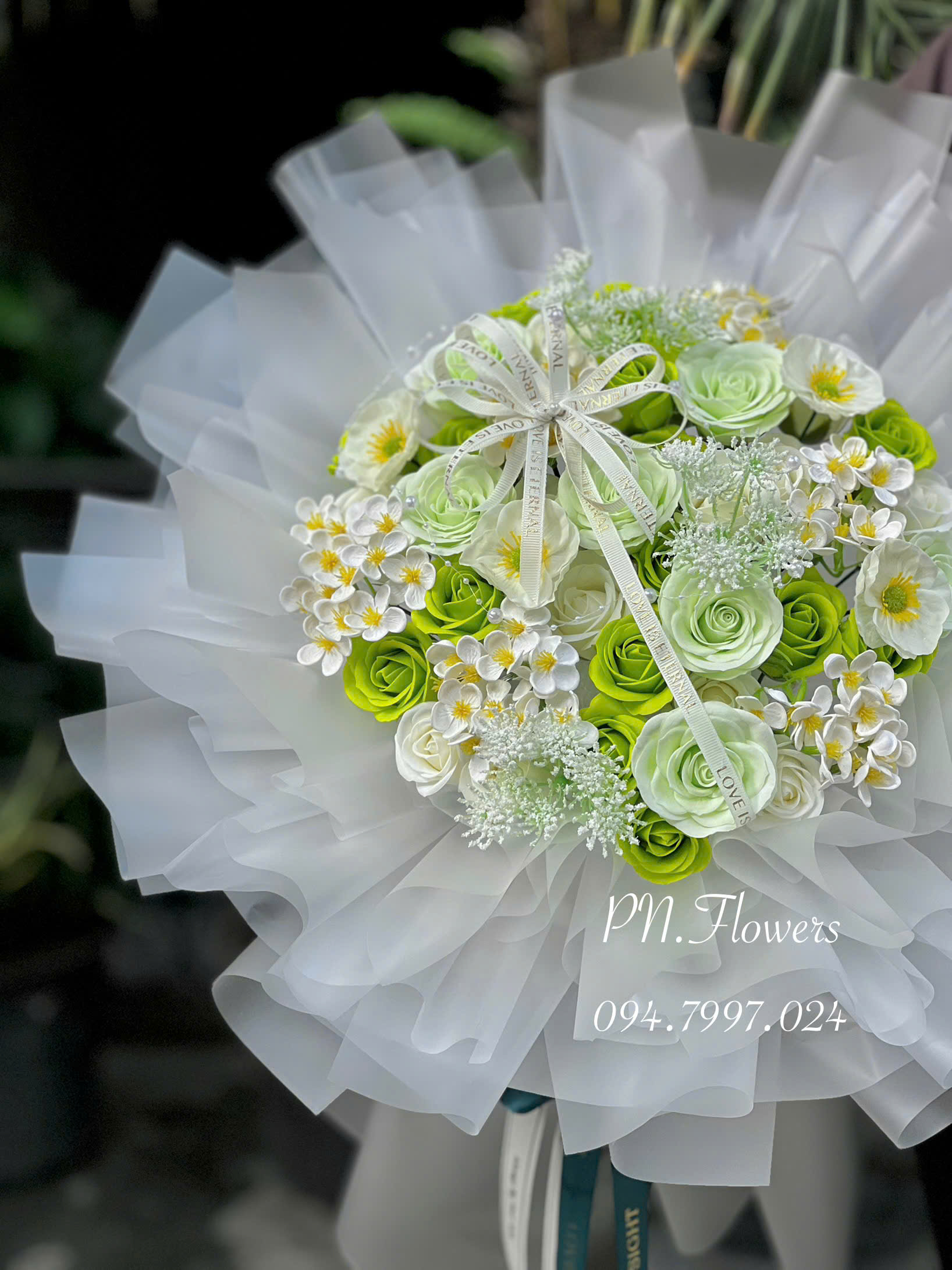 Bó Hoa Sáp 48 Bông Mix Tone Xanh Lá