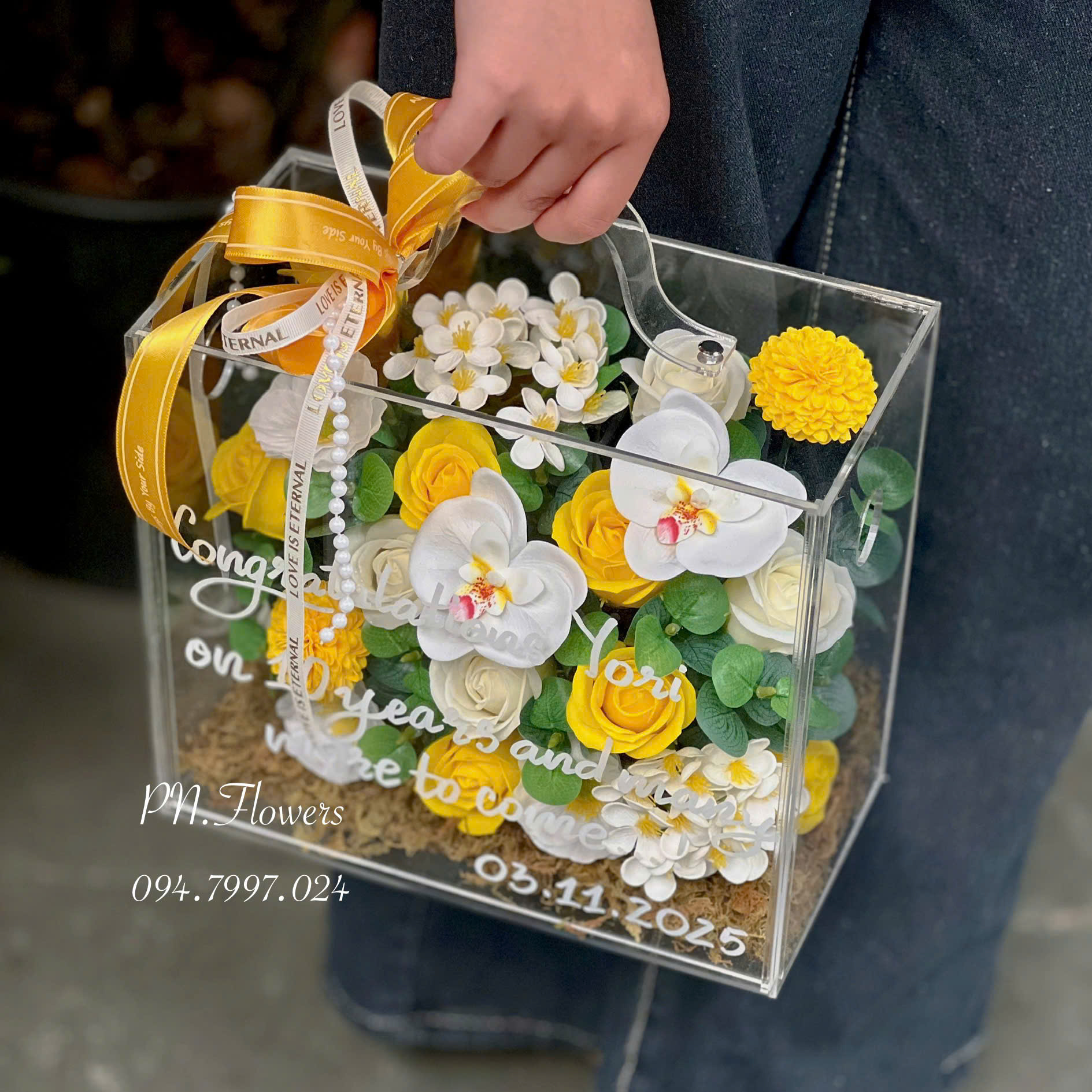 Vali Hoa Sáp Tone Vàng Trắng Size Nhỏ