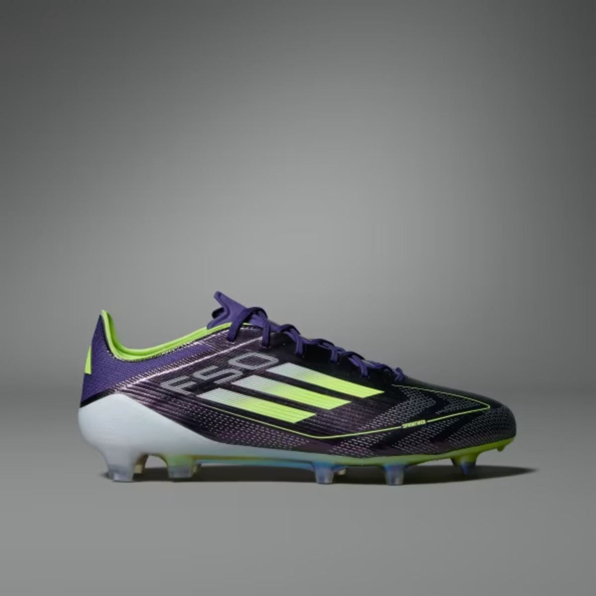 Adidas chính thức giới thiệu lại dòng giày biểu tượng F50