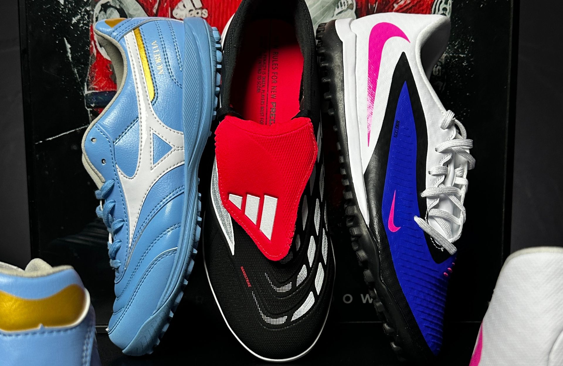 So Sánh Chi Tiết Nike Phantom 6 Low Academy, Adidas Predator 26 League & Mizuno Sala Pro: Đâu Là 