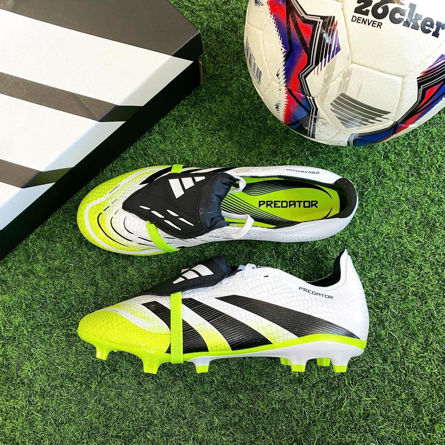 Giày Bóng Đá Predator FT FG/MG