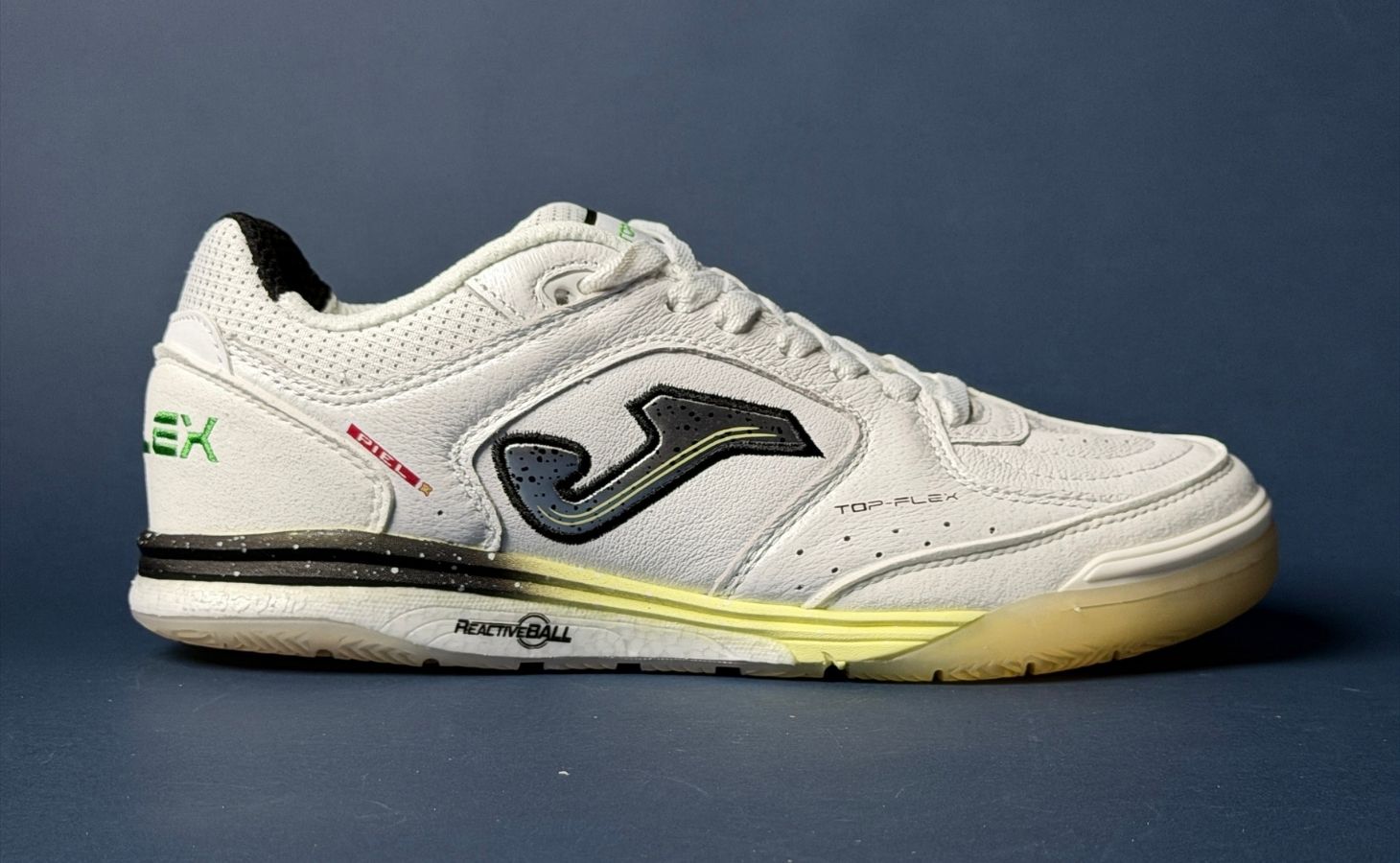 Giày Bóng Đá Fustal Joma TopFlex Reboun IN TORW2502IN trắng