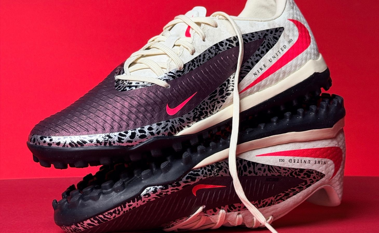 Giày bóng đá Nike United Phantom 6 Low Academy TF United Pack IO8449-661
