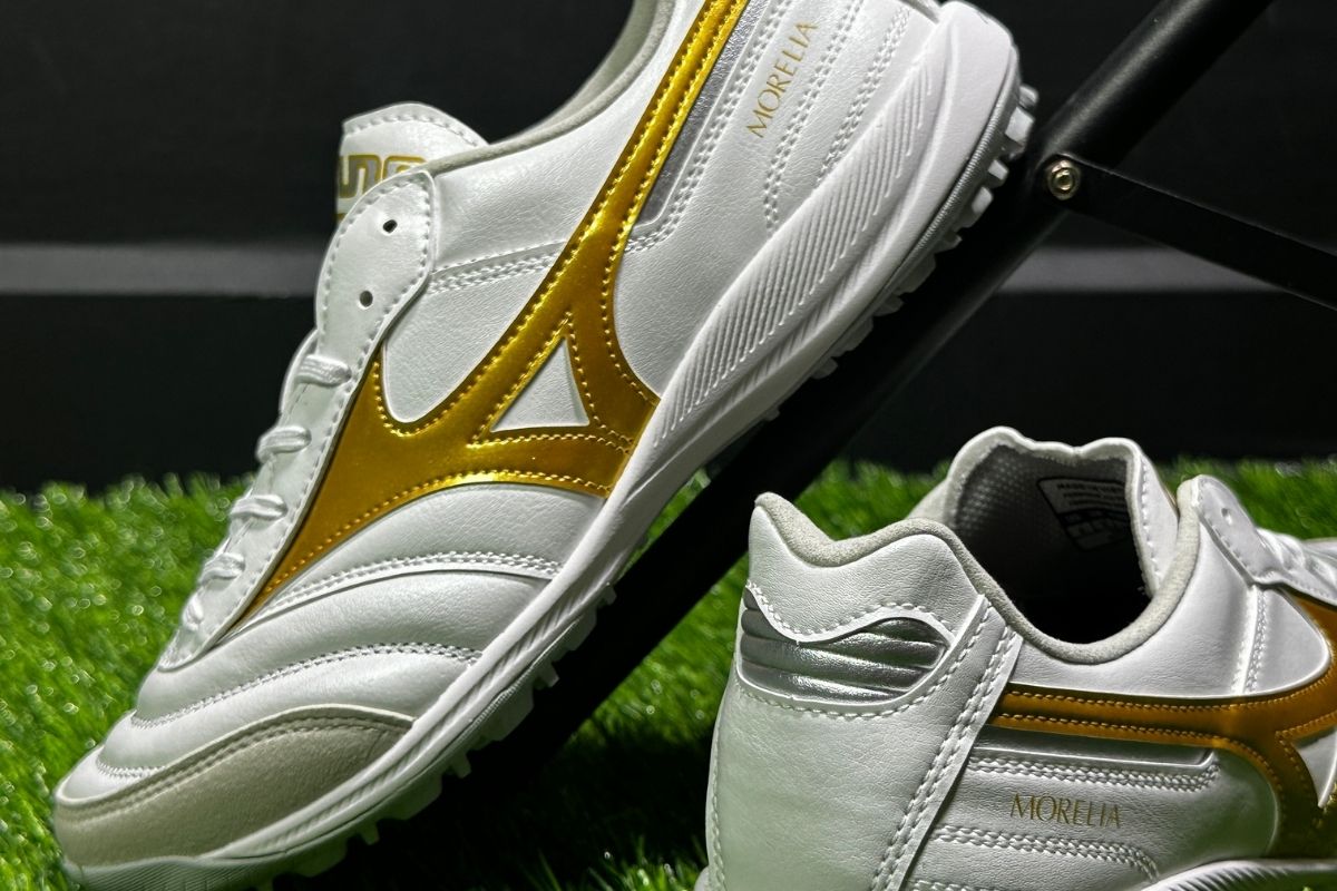 Mizuno Sala Elite.jpg