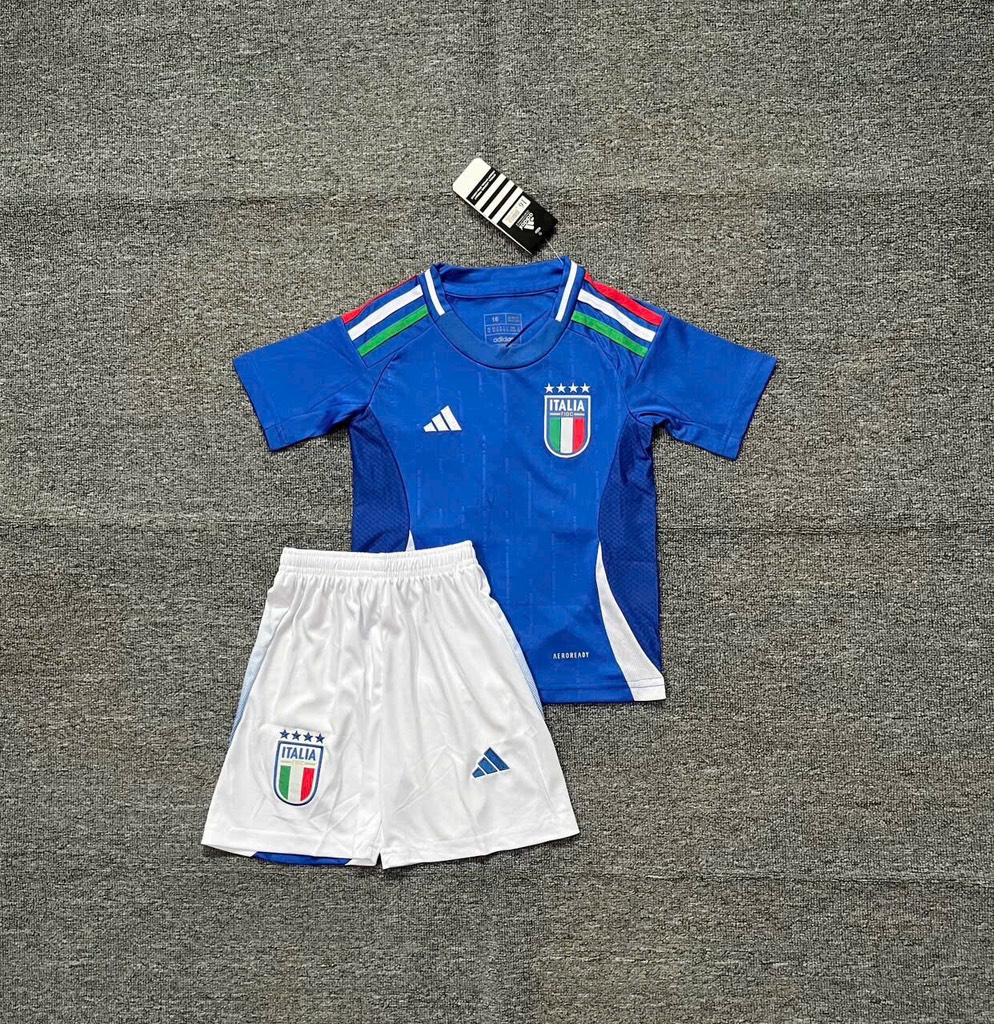 Italia 2025 Trẻ em