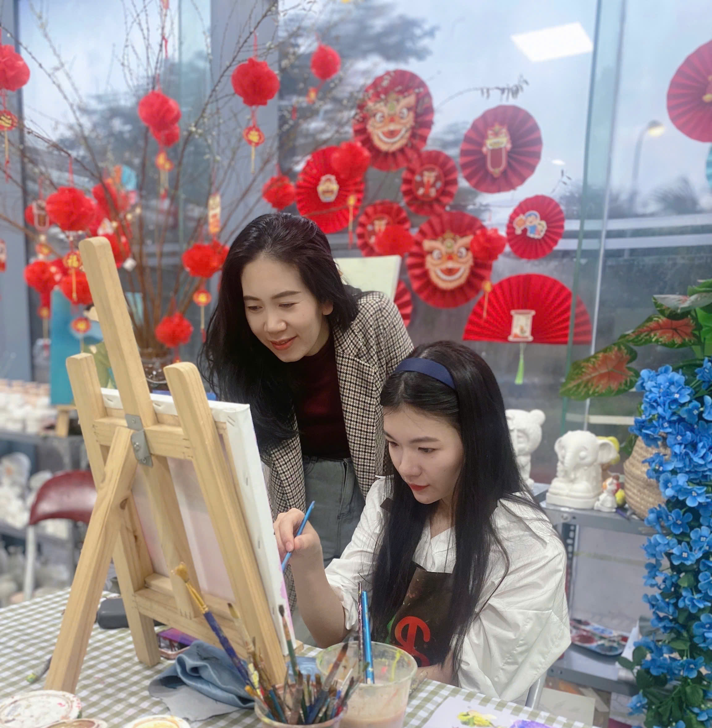 MENTOR DU HỌC NGHỆ THUẬT TẠI MỸ THUẬT HỒNG SÂM - ĐỒNG HÀNH CÙNG HỌC VIÊN XÂY DỰNG LỘ TRÌNH DU HỌC