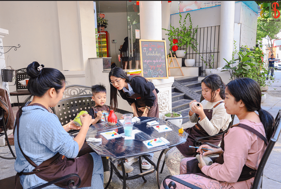 WORKSHOP CÁ NHÂN VẼ TRANH LỄ HỘI TẠI HÀ NỘI - TRẢI NGHIỆM NGHỆ THUẬT THƯ GIÃN CUỐI TUẦN