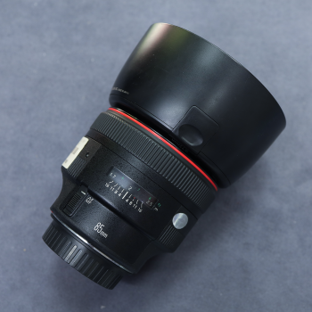 Ống kính Canon EF 85 F1.2 II USM 98%