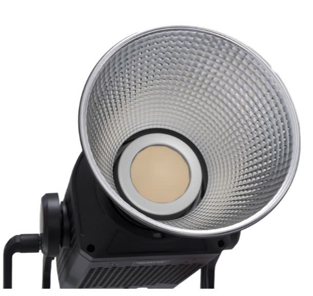 Đèn Aputure LS 600c Pro II RGBWW (V/Gold-Mount) | Chính Hãng