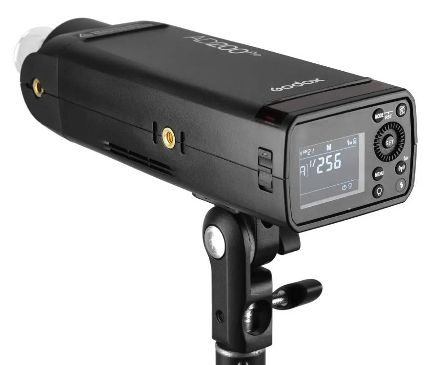 Đèn FLASH godox AD200 PRO