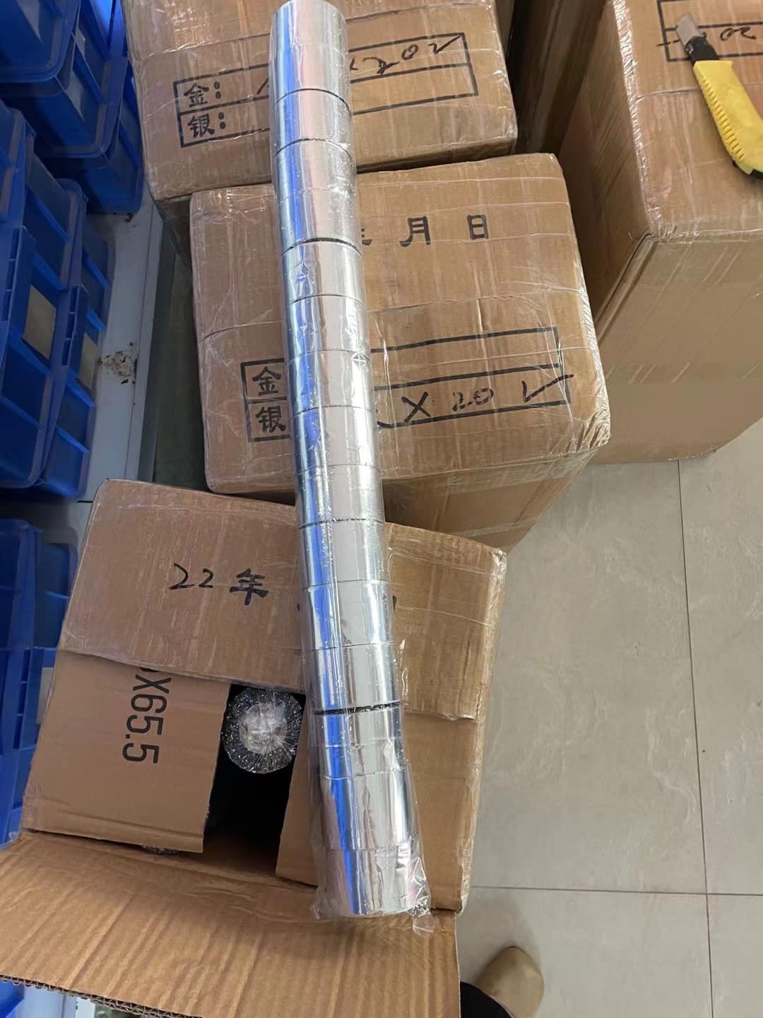 Vàng cuộn dùng trong dát vàng tượng phật, dừa, mỹ nghệ