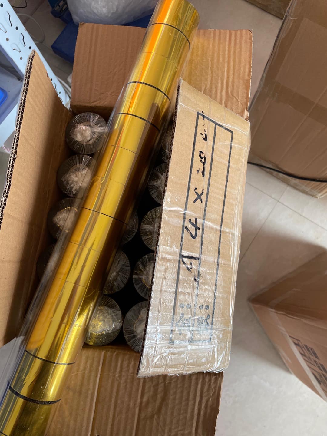 Vàng cuộn dùng trong dát vàng tượng phật, dừa, mỹ nghệ