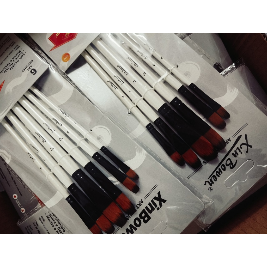 Bộ 6 cọ trắng oval dùng để vẽ tranh