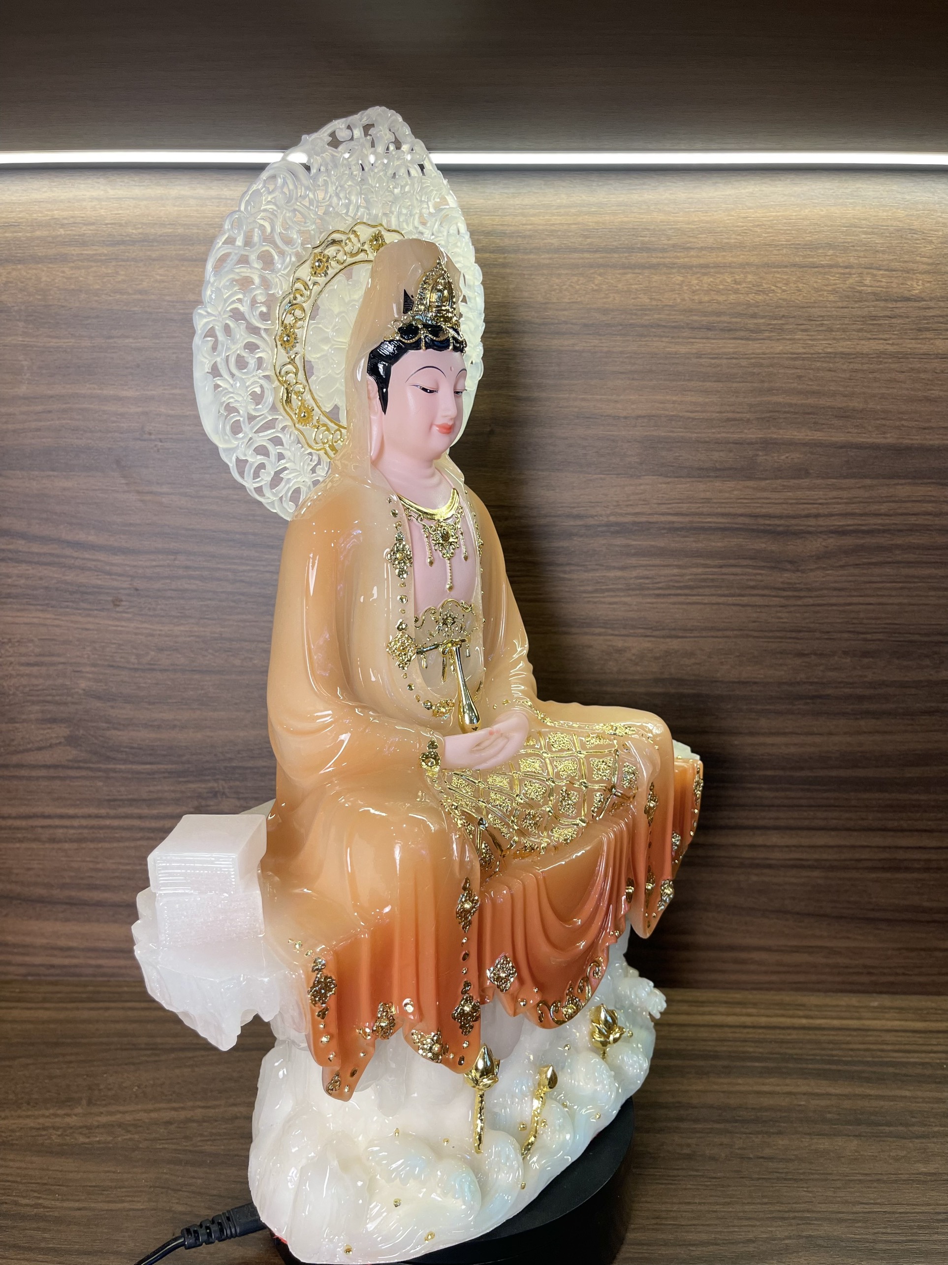 NHIỀU MẪU - TƯỢNG QUÁN ÂM BỒ TÁT TỰ TẠI - CHẤT LIỆU BỘT ĐÁ - NHIỀU MẪU KHÁC NHAU - CAO 30CM/40CM