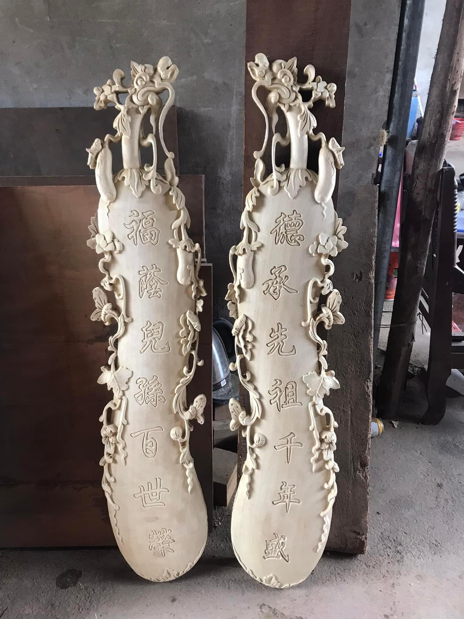 Cuốn thư câu đối quả bầu