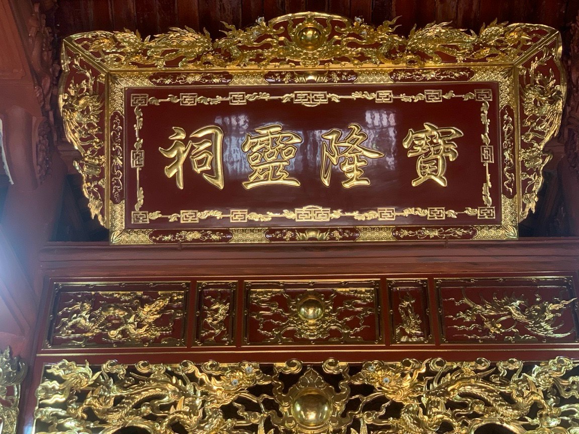 Mẫu Cửa võng thiều châu thờ gia tiên