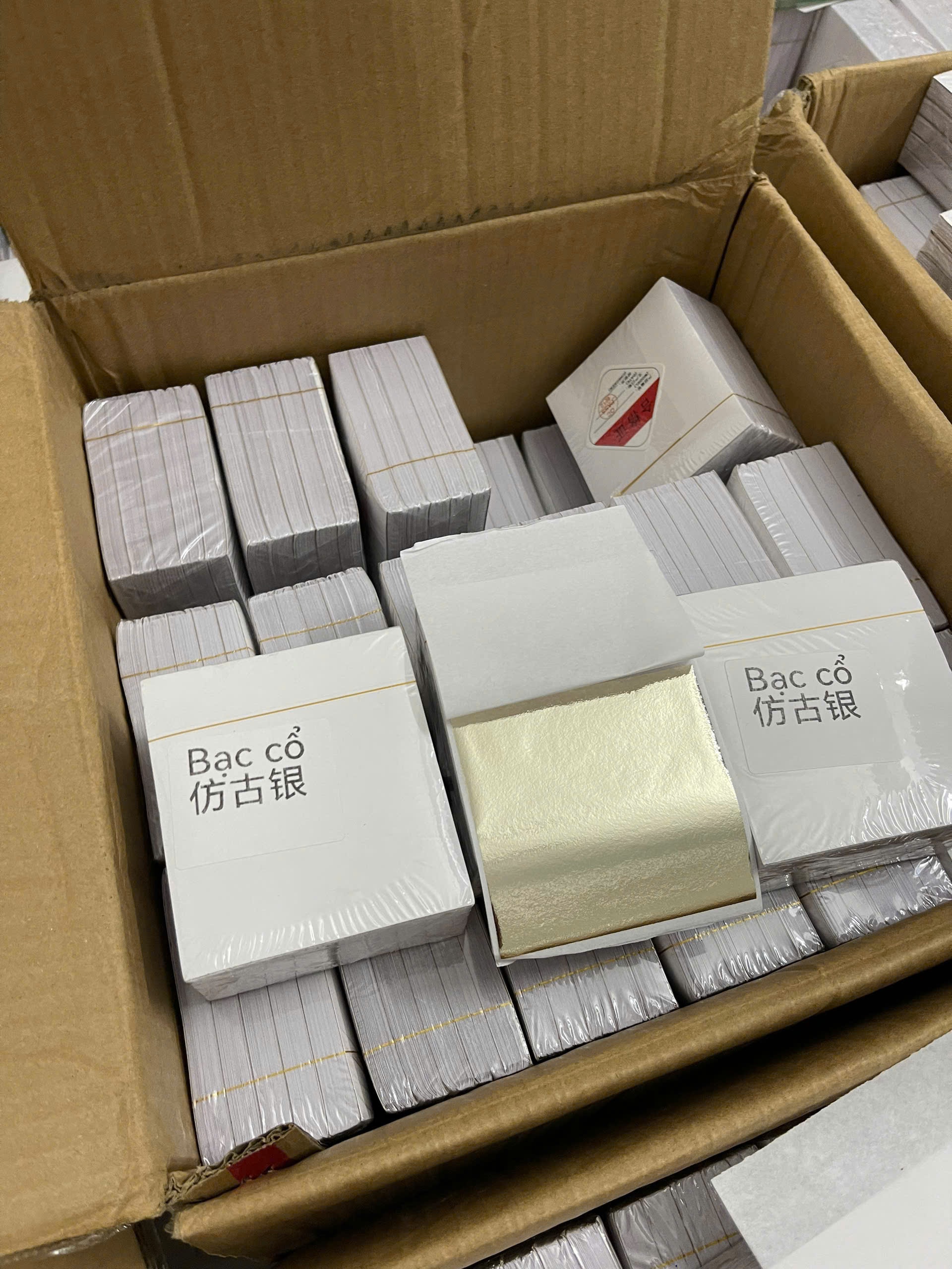 [CHACO] 1000 miếng vàng đa sắc trang trí nghệ thuật