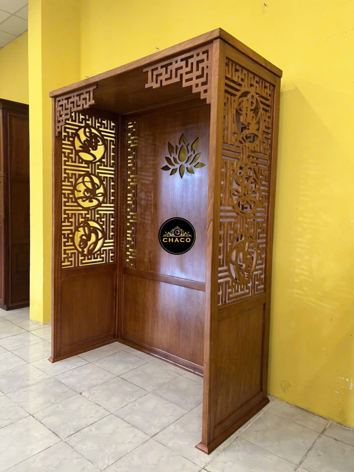 Vách thờ chung cư VT001