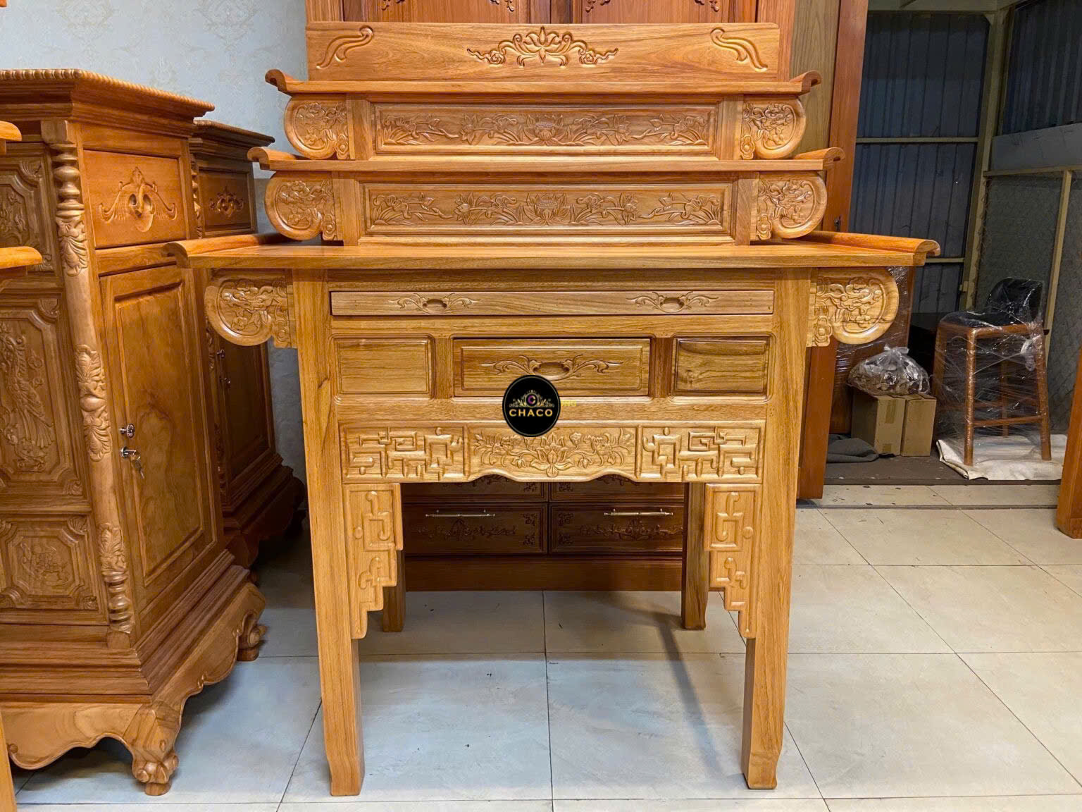 Bàn thờ TAM cấp gõ đỏ chạm sen hàng HOT 1.47m