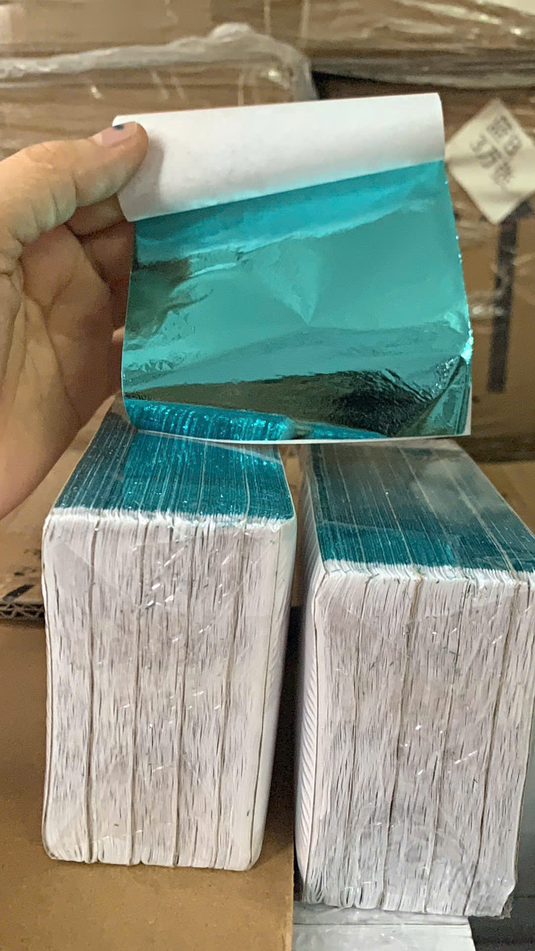 Lá vàng màu Đài Loan Đa Sắc dùng trang trí, mỹ nghệ