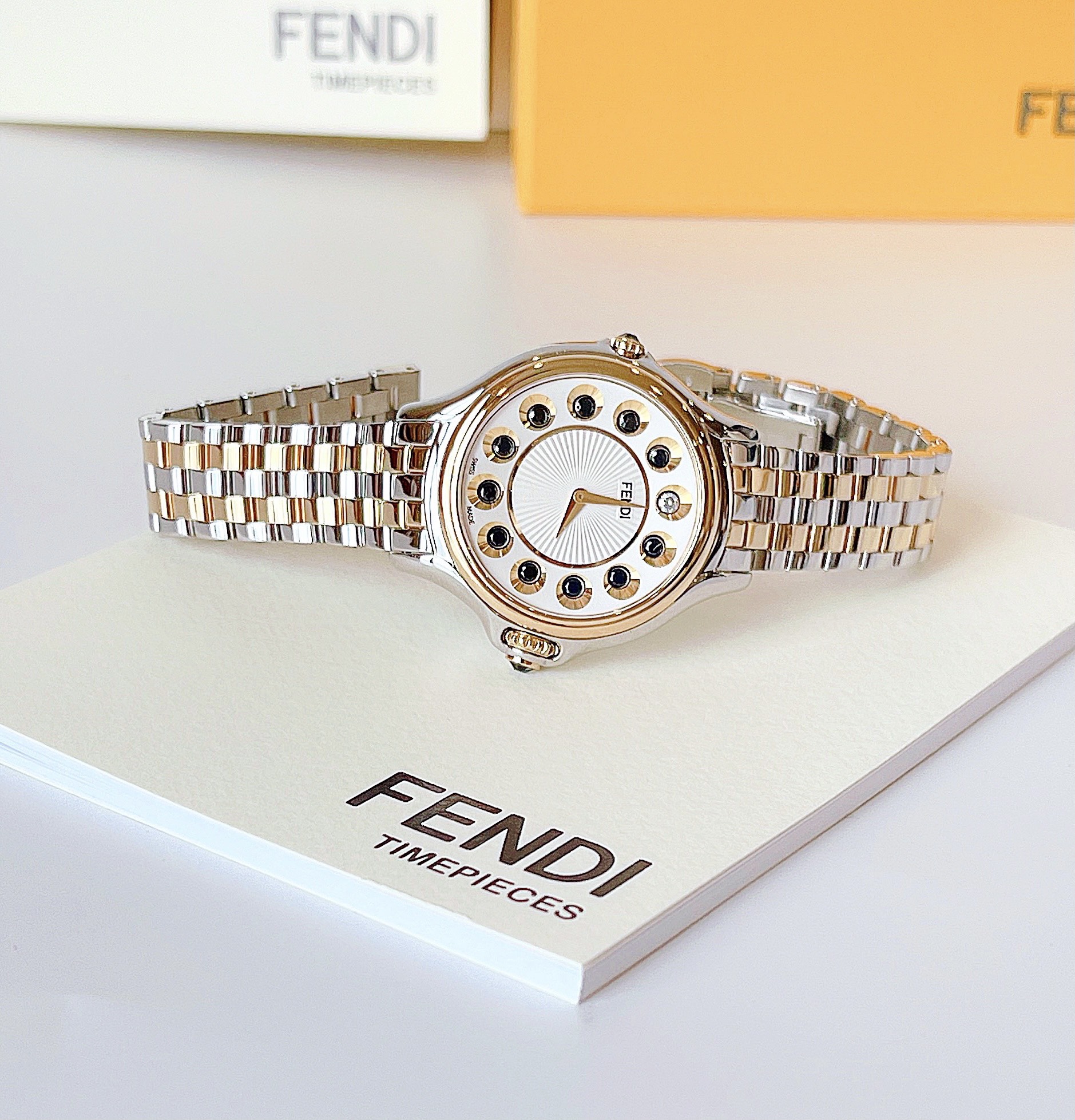 Fendi Crazy Carats Demi tron