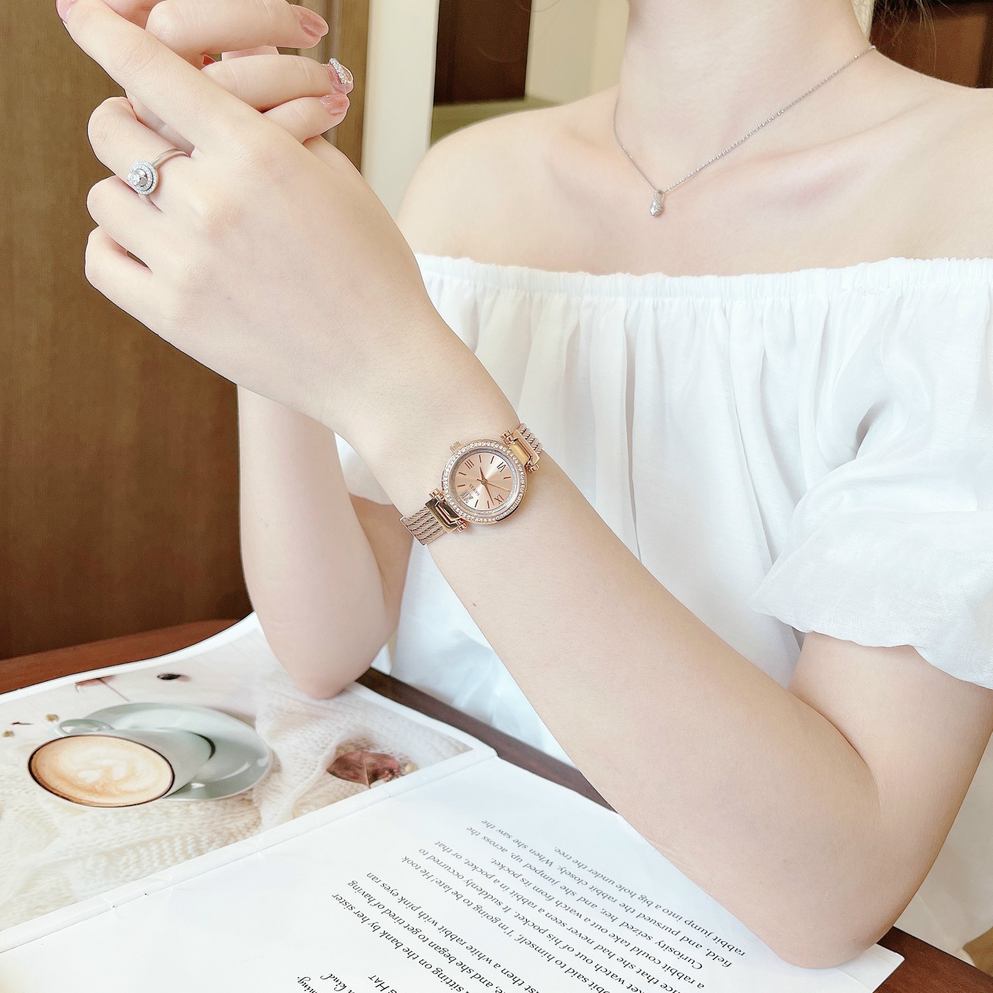 Guess Rose Gold