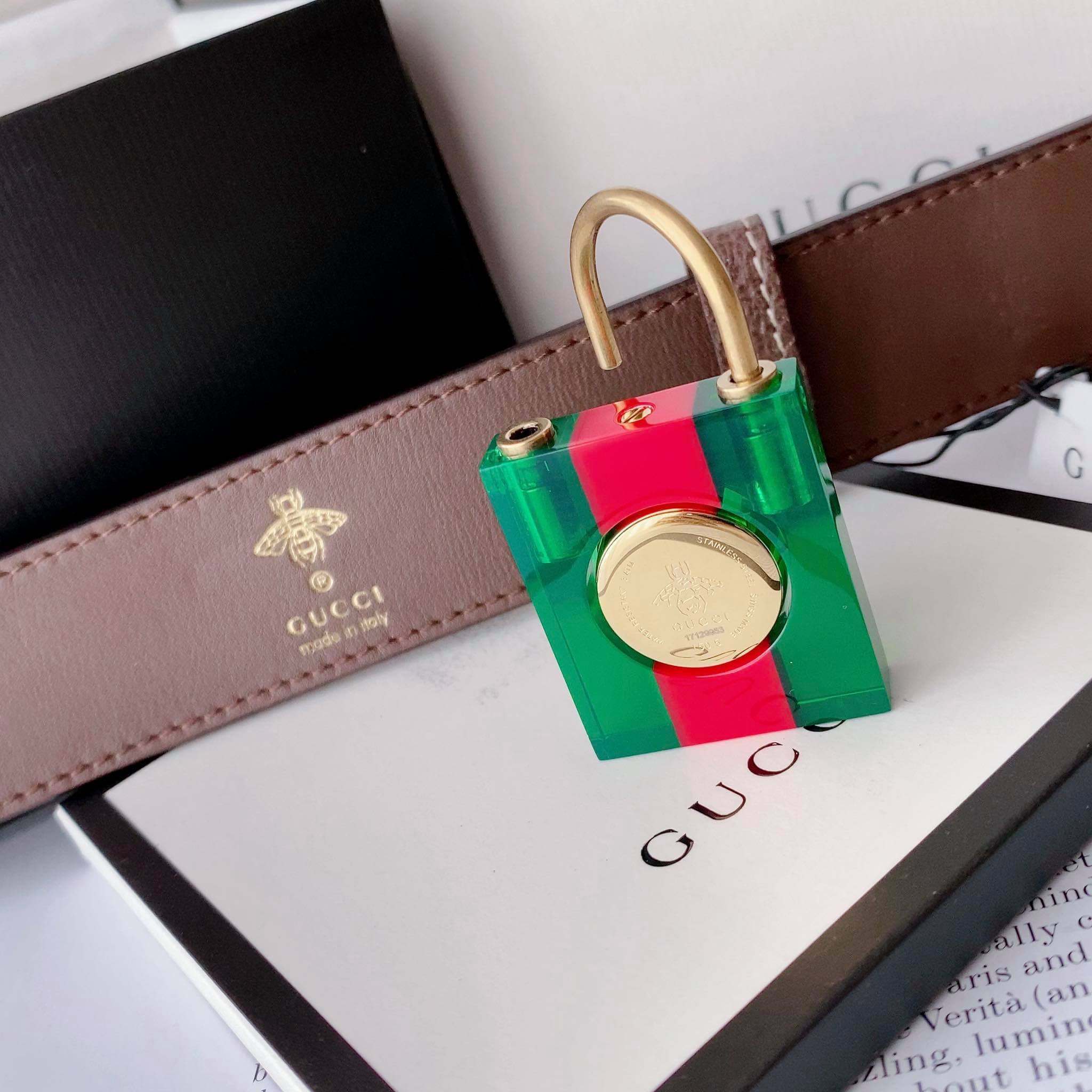 Gucci YA150505