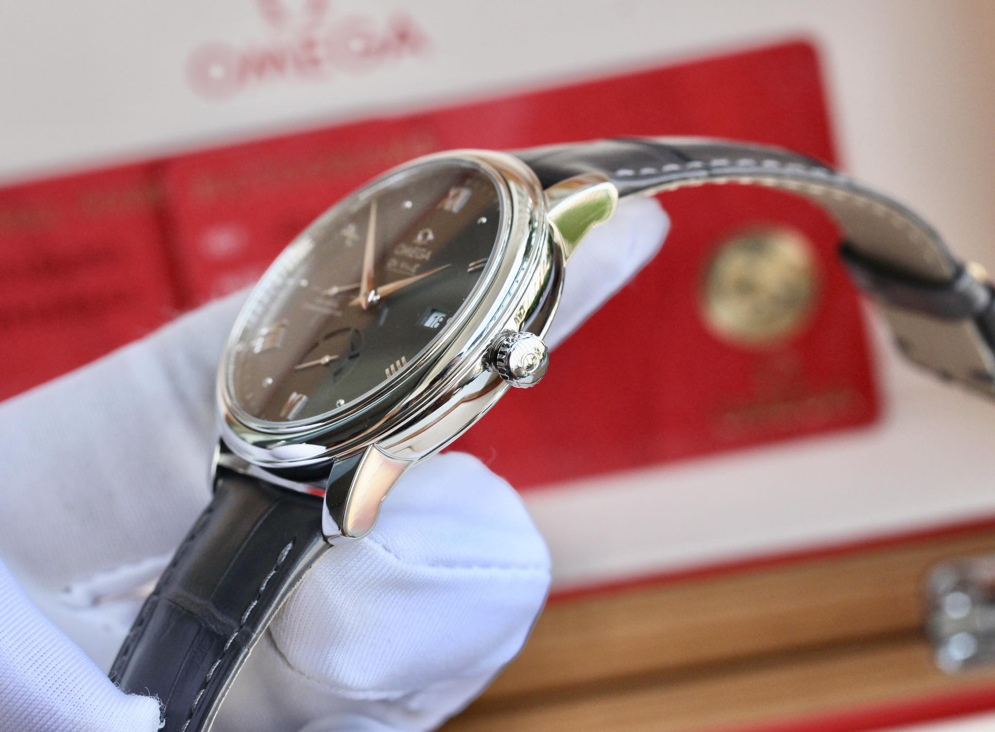Omega 42413402106001 424.13.40.21.06.001 Size 39.5