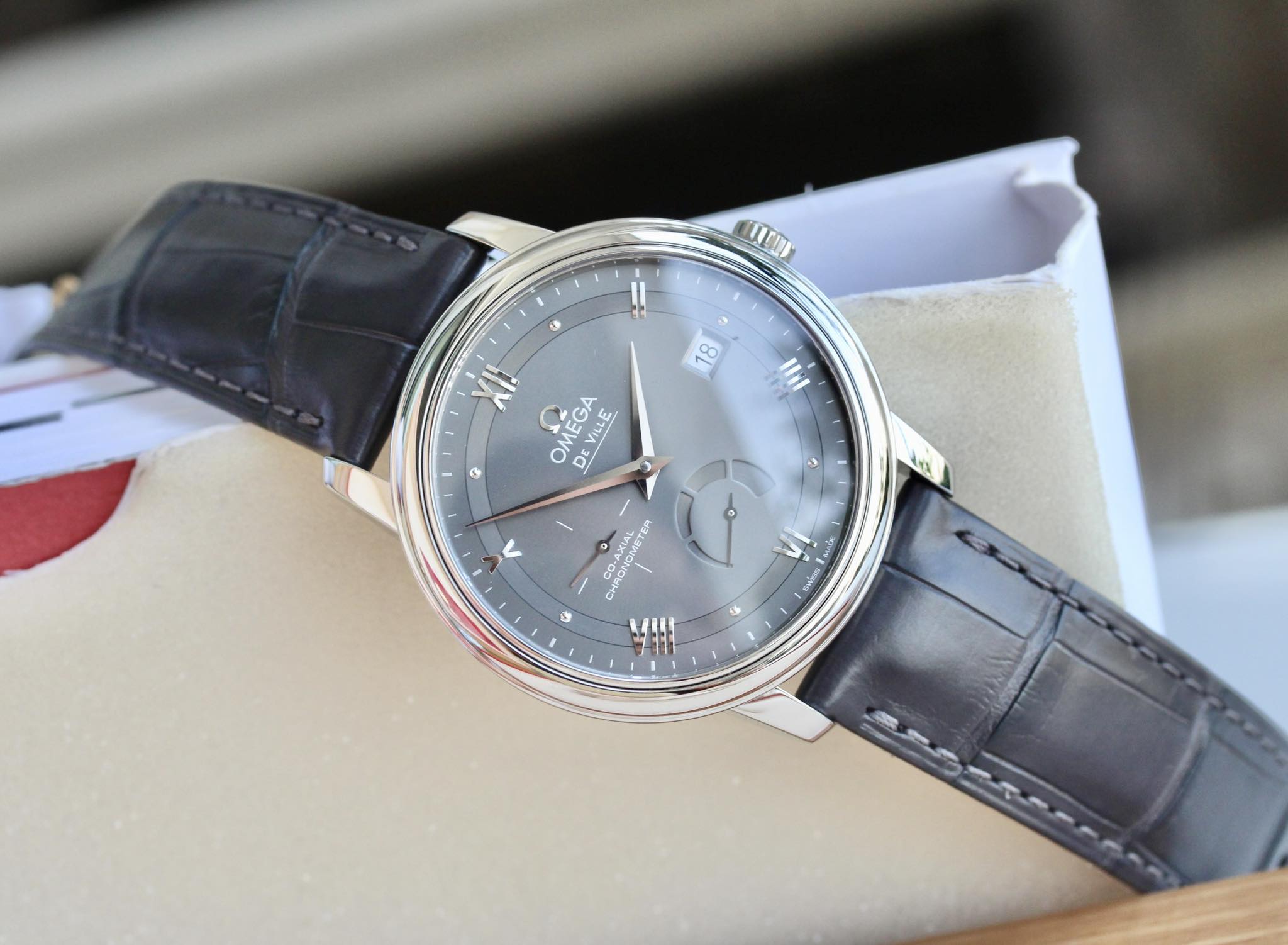 Omega 42413402106001 424.13.40.21.06.001 Size 39.5