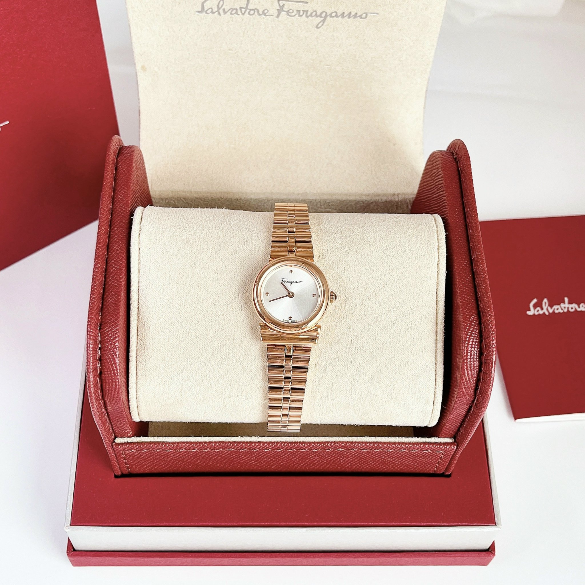Salvatore Ferragamo Gancini (rose)