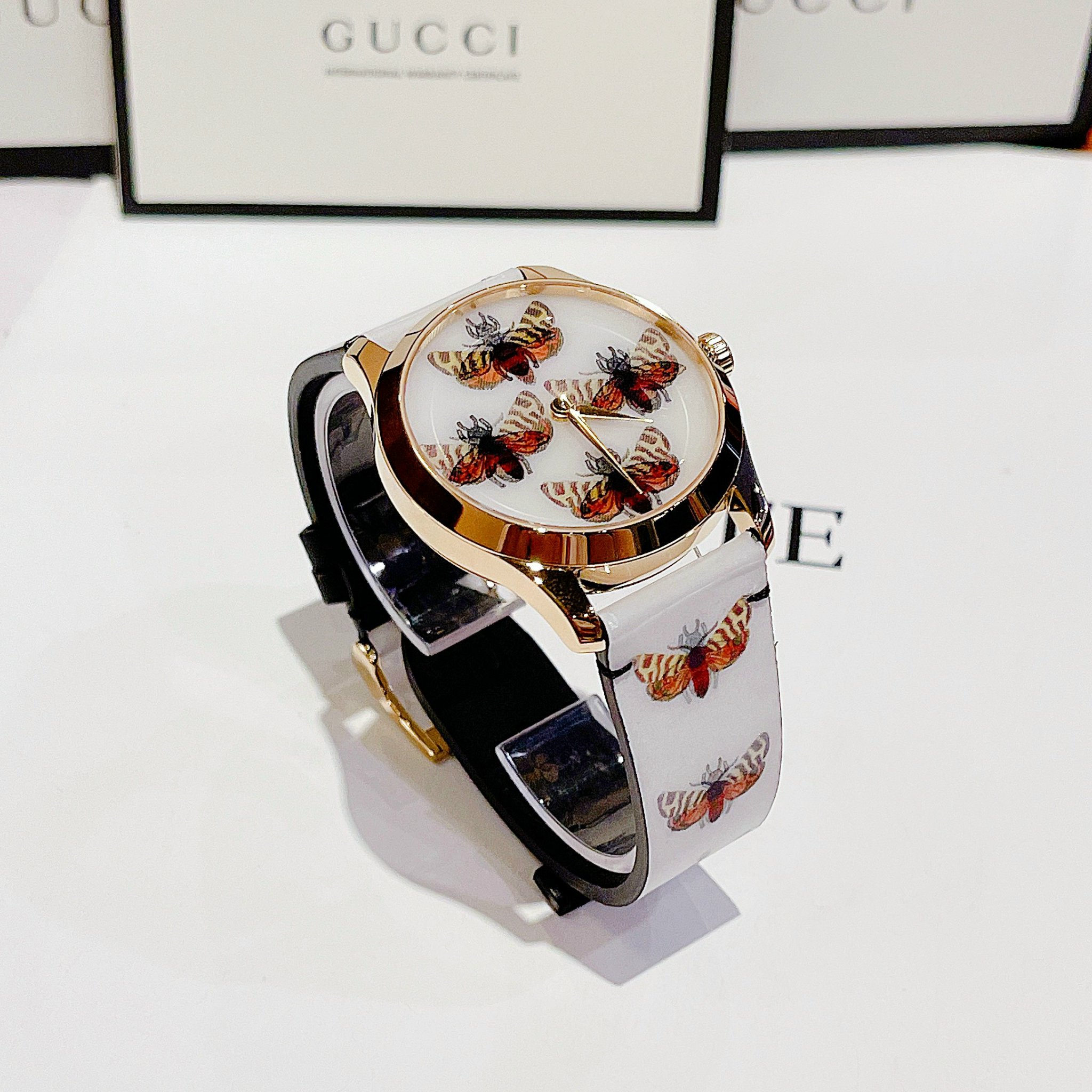 Gucci G-Timeless (hoa ong bướm)