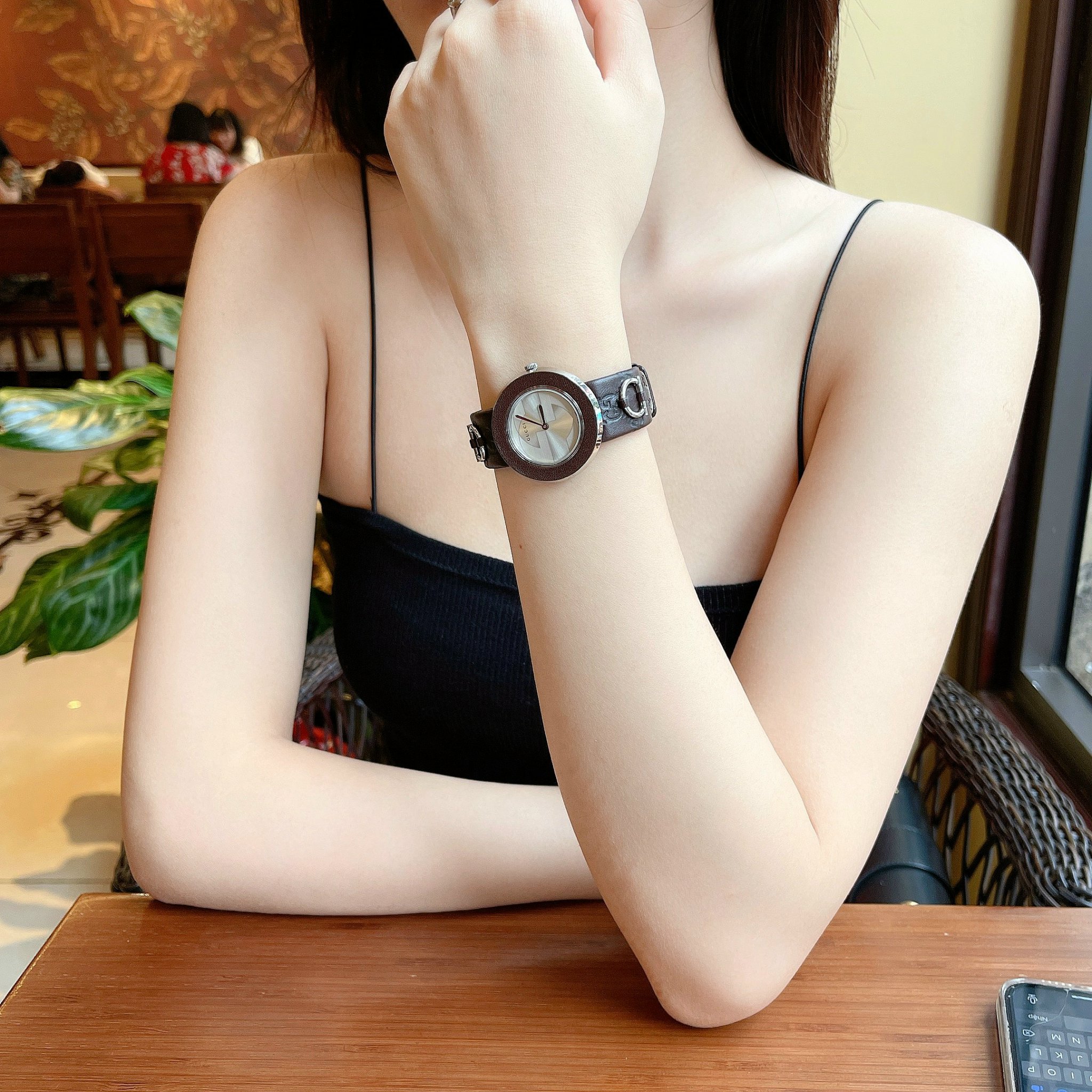 Gucci U play (silicon tím hồng)
