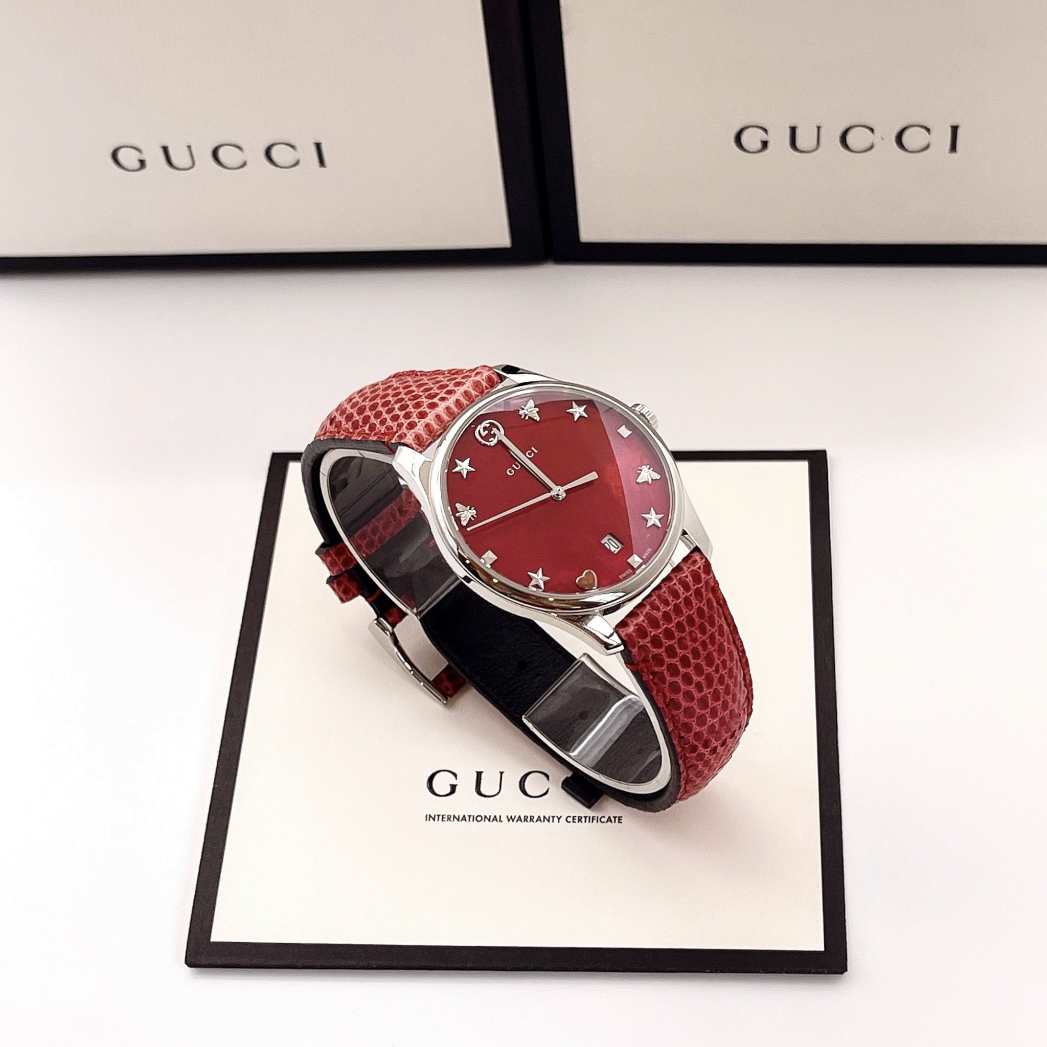 Gucci G-Timeless Red Mop Dial Red Leather