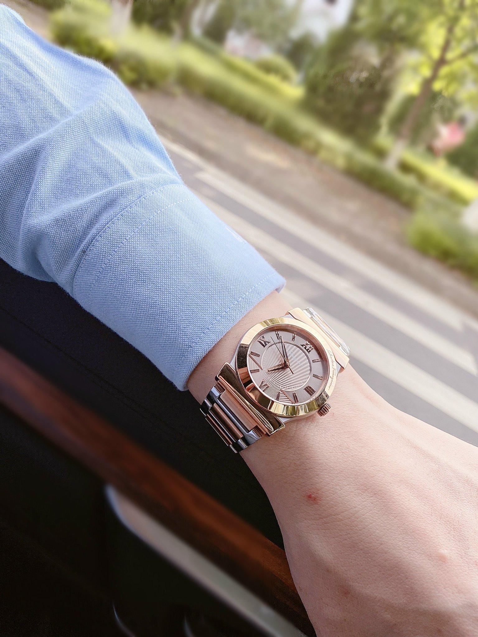 Salvatore Ferragamo Vega ( cặp )