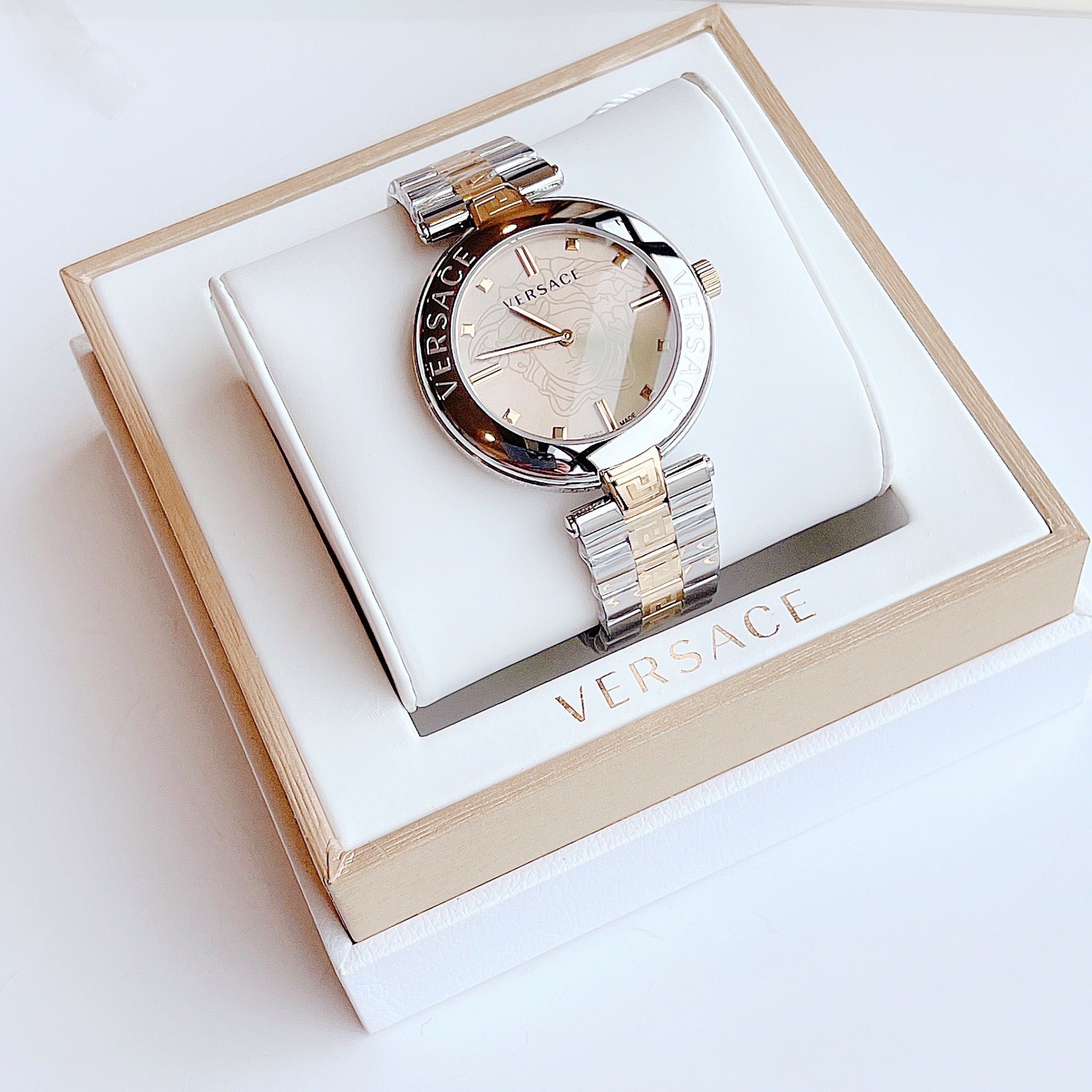 Versace New Lady Women's Watch Newss2021 (demi)