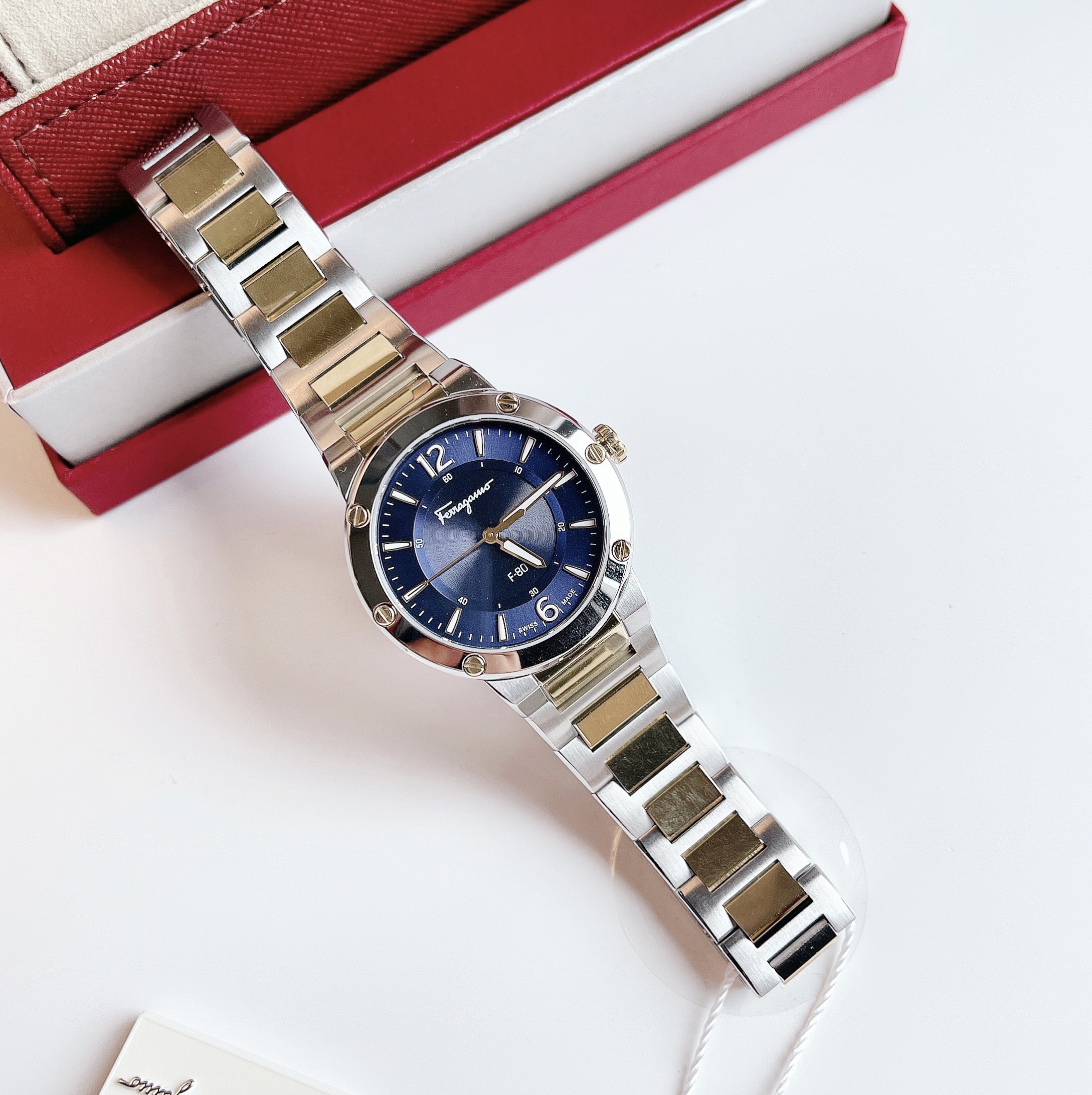 Salvatore Ferragamo F80 Classic Ladies Watch