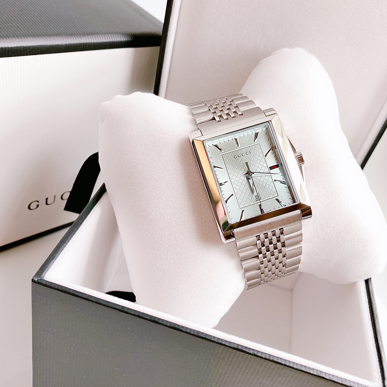 Couple Gucci