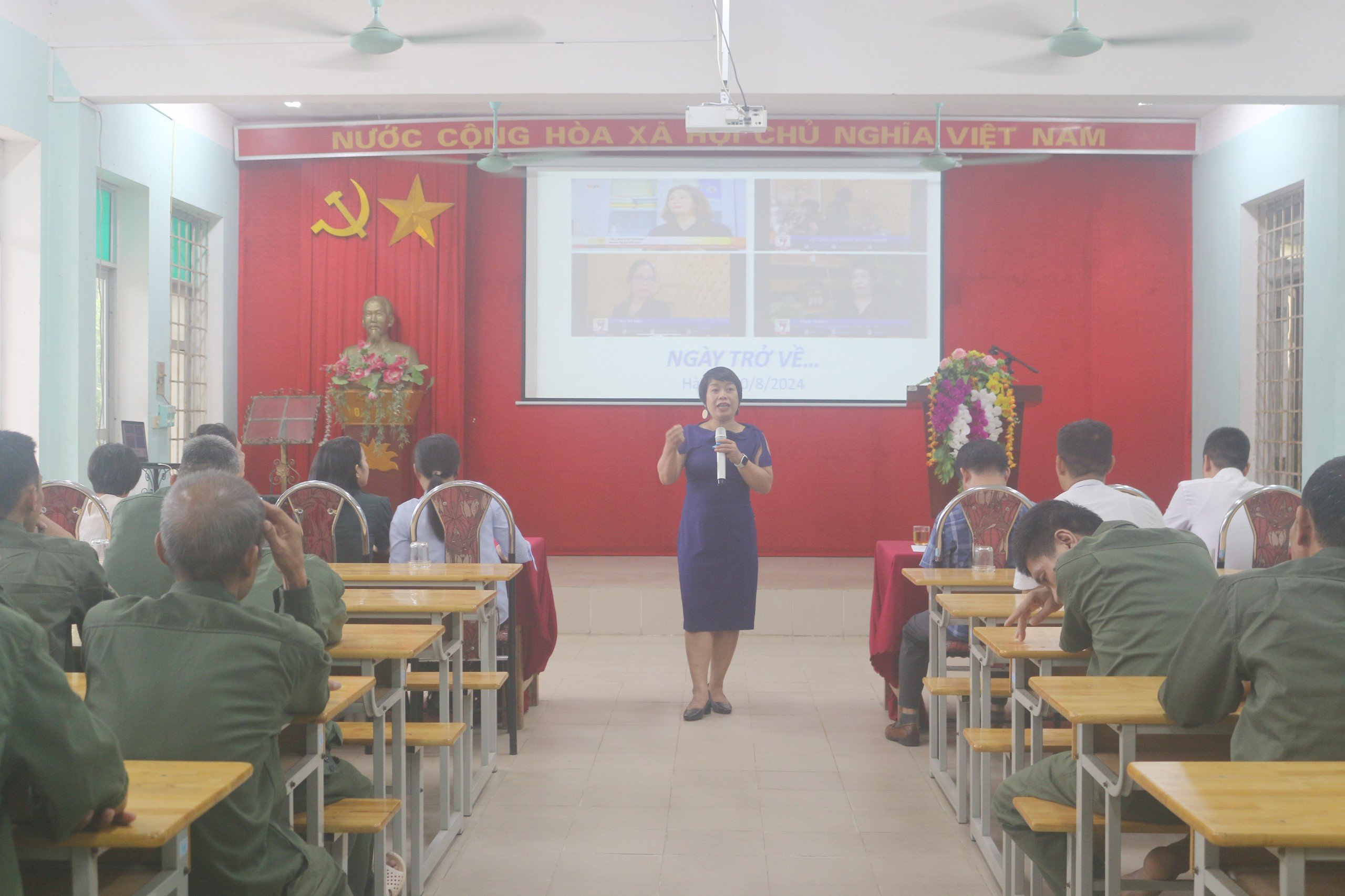 Cơ sở cai nghiên ma túy số 7 Hà Nội tổ chức hội nghị  tư vấn, hướng nghiệp học nghề, giới thiệu việc làm  cho học viên trước khi trở về cộng đồng