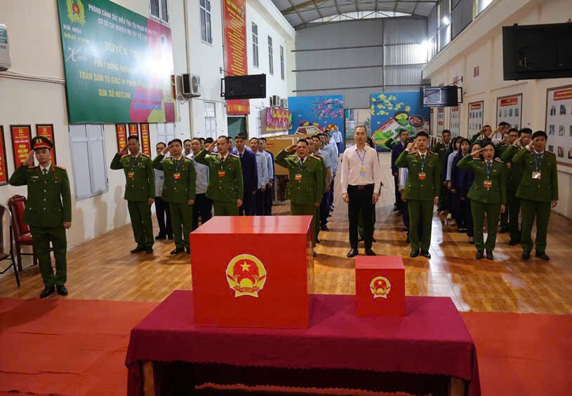 Ngày hội toàn dân tham gia bầu cử tại Cơ sở Cai nghiện ma túy số 3 Hà Nội