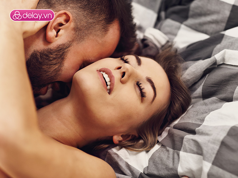 8 tuyệt chiêu dùng lưỡi khiến nàng mê mệt