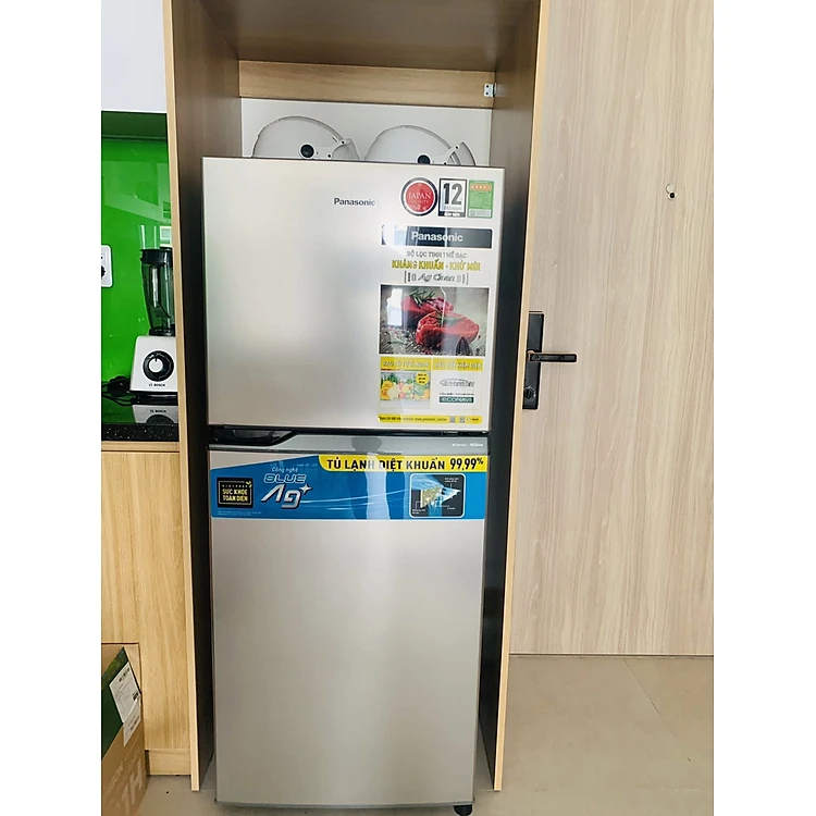 TỦ LẠNH PANASONIC INVERTER 234 LÍT NR-TV261APSV