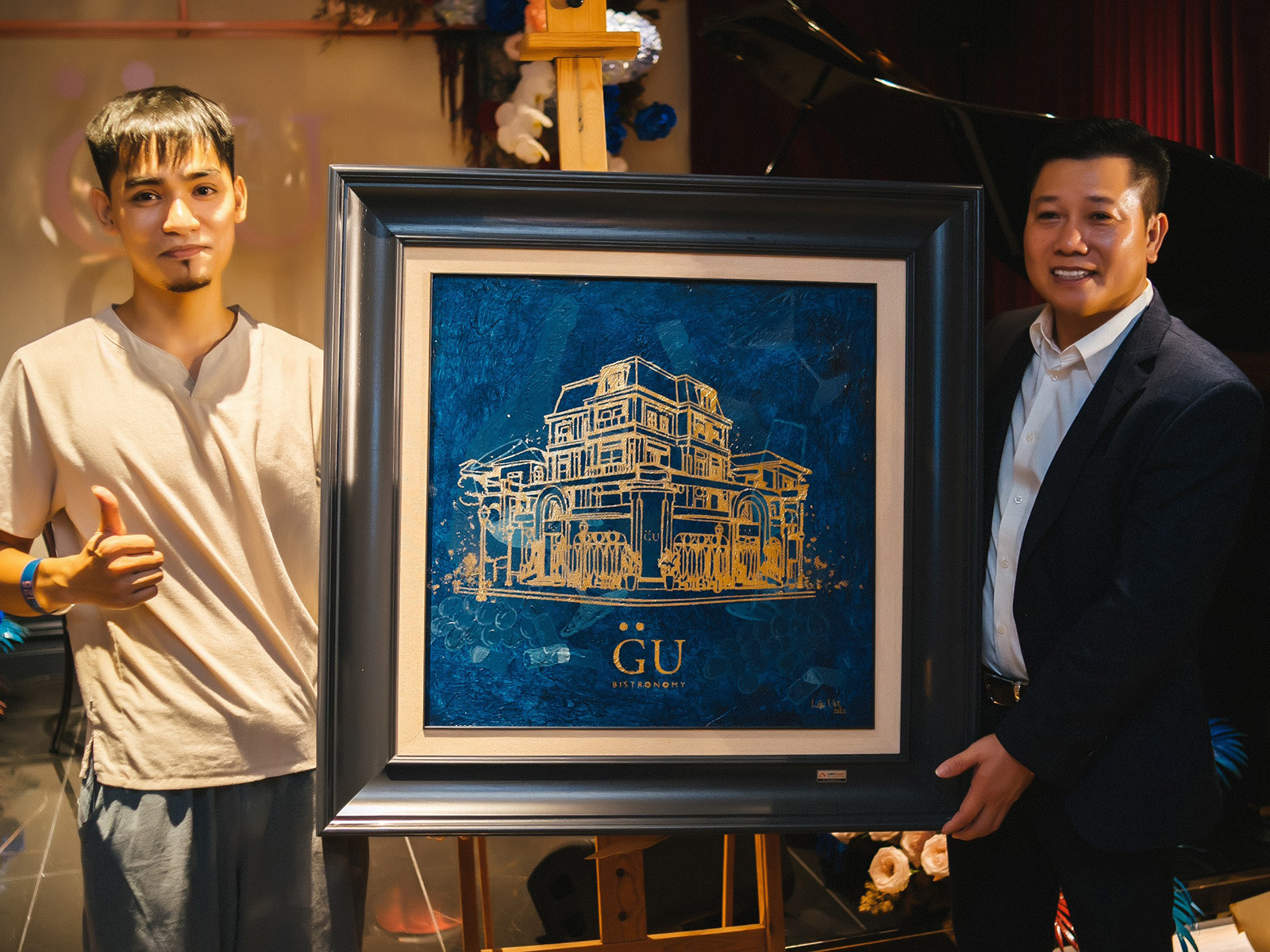 Tranh của họa sĩ Lân Vũ trong không gian Gu Bistronomy - Nhà hàng & hầm rượu vang cao cấp hàng đầu tại Hà Nội